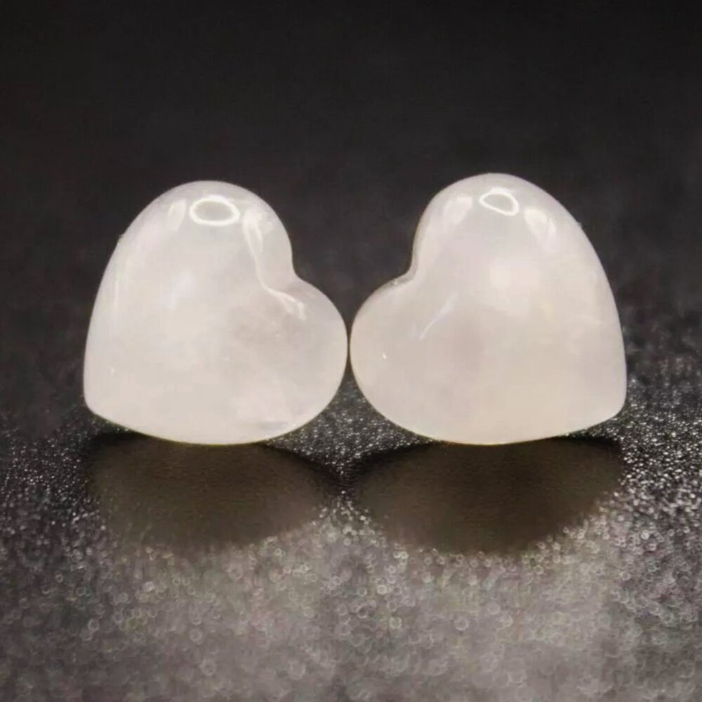Vintage 14K SOLID Gold White Jade Jadeite Heart Shaped Stud Earrings